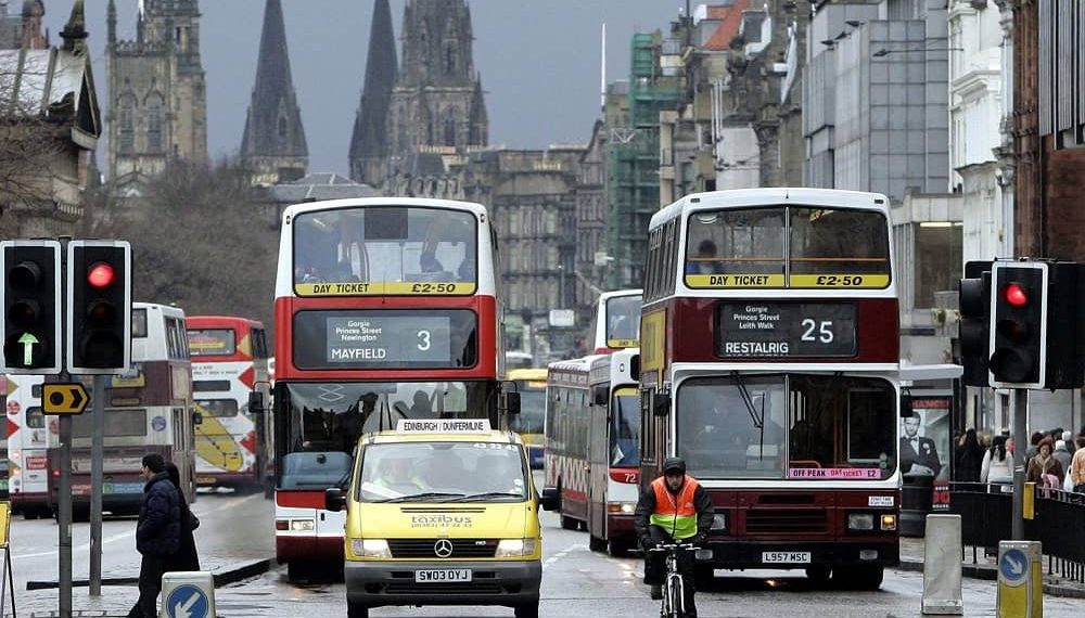 Telia Company in IoT-partnership to develop smart and low emission bus traffic in Helsinki