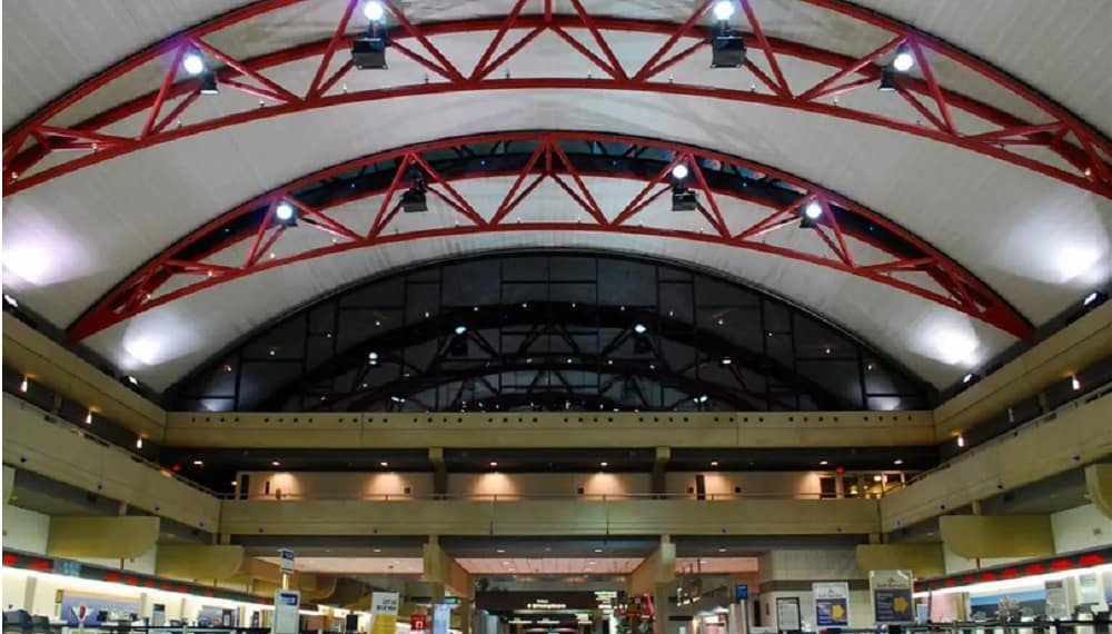 Pittsburgh International Airport commences use of autonomous robots with UV light technology