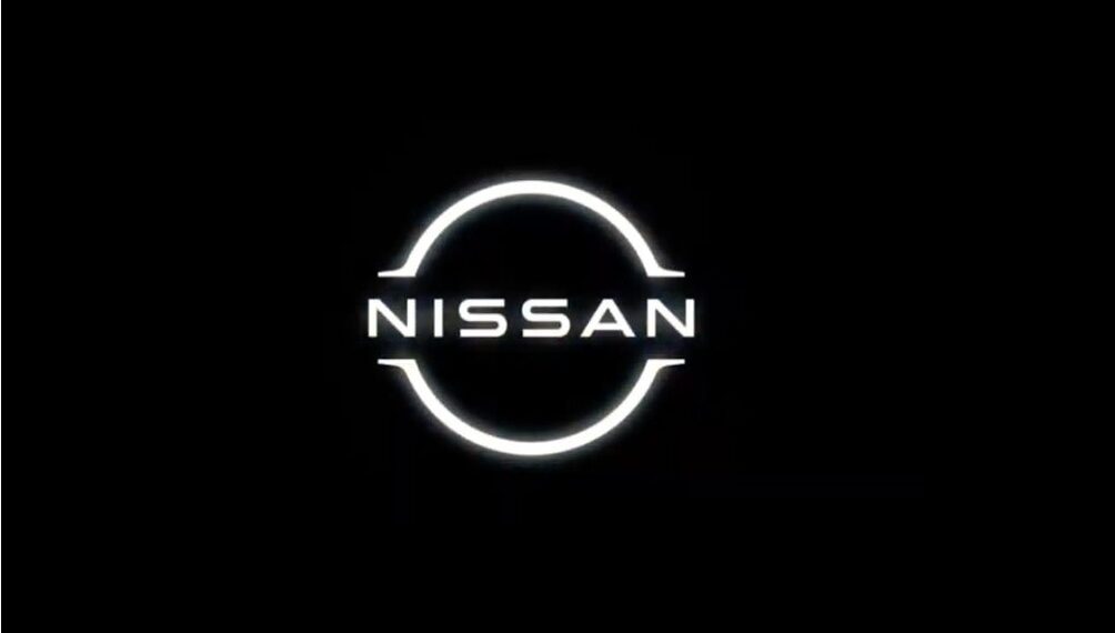 Nissan LEAF gets a new glow for 2022 with sharp design and advanced tech