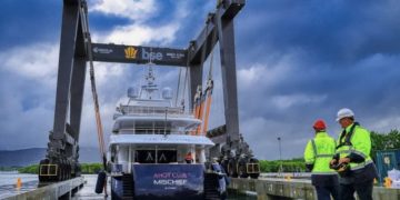 Austal signs agreement to buy BSE Maritime Solutions