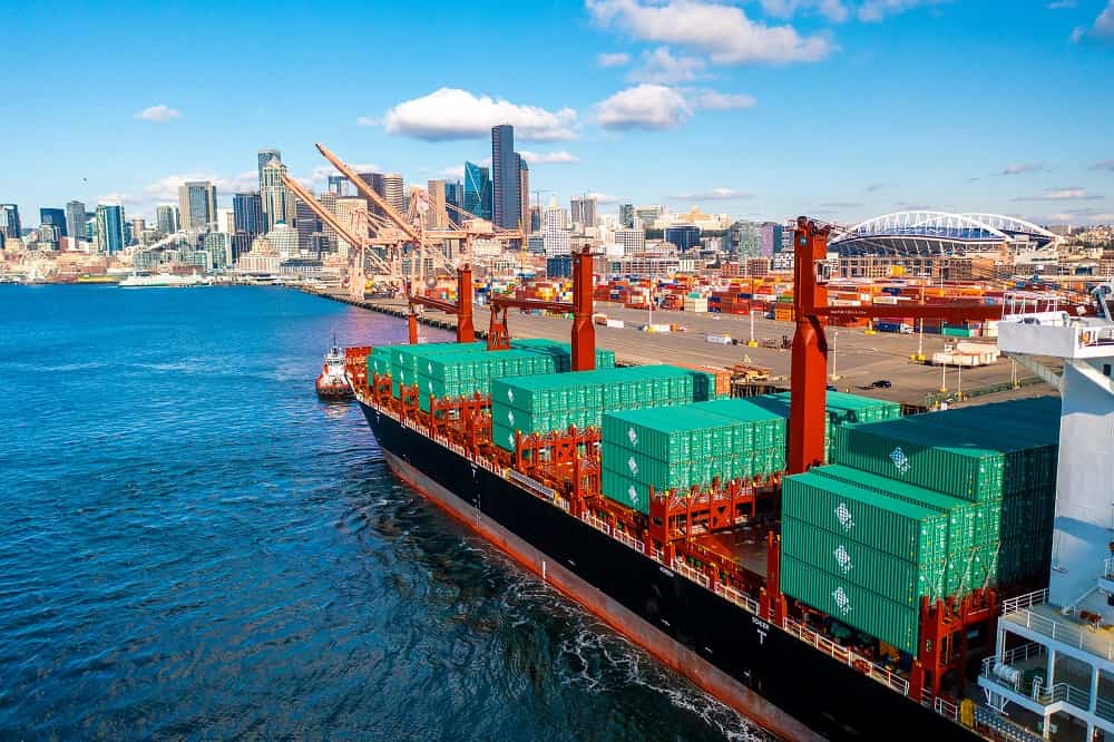 UWL launches express service from Vietnam to Seattle